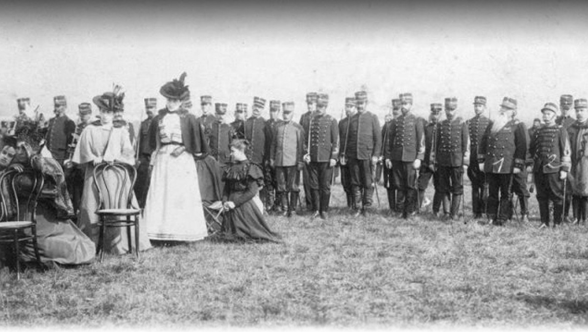 ¿QUIÉN SE QUEDÓ CON EL DESIERTO?