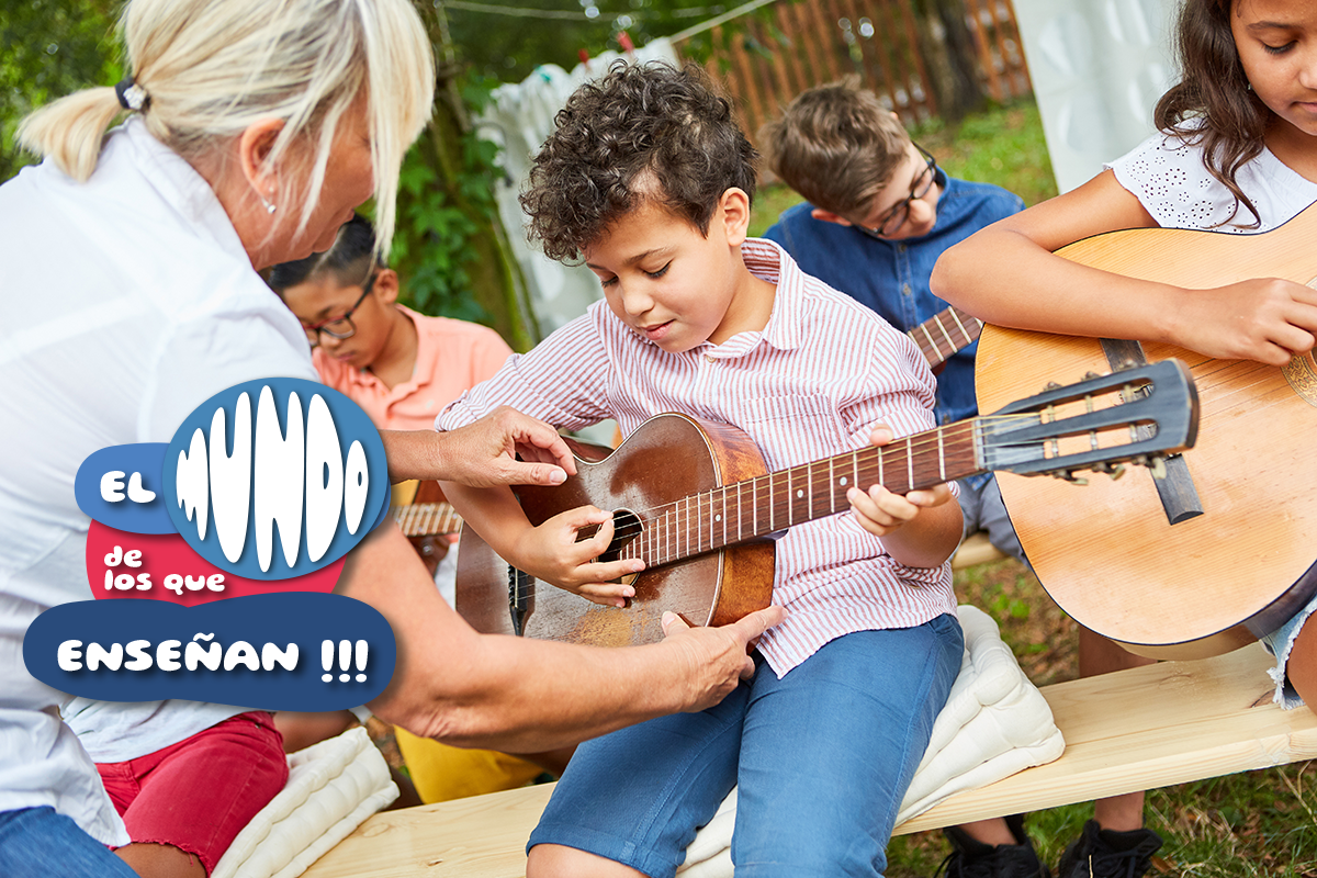 EL MUNDO DE LOS QUE ENSEÑAN